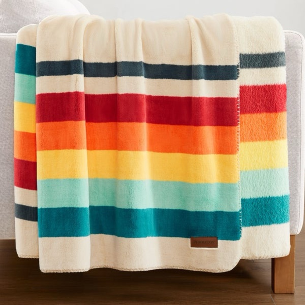 NEW Pendleton Plush Blanket Throw Blanket Stripe Color Block 50” X 70”